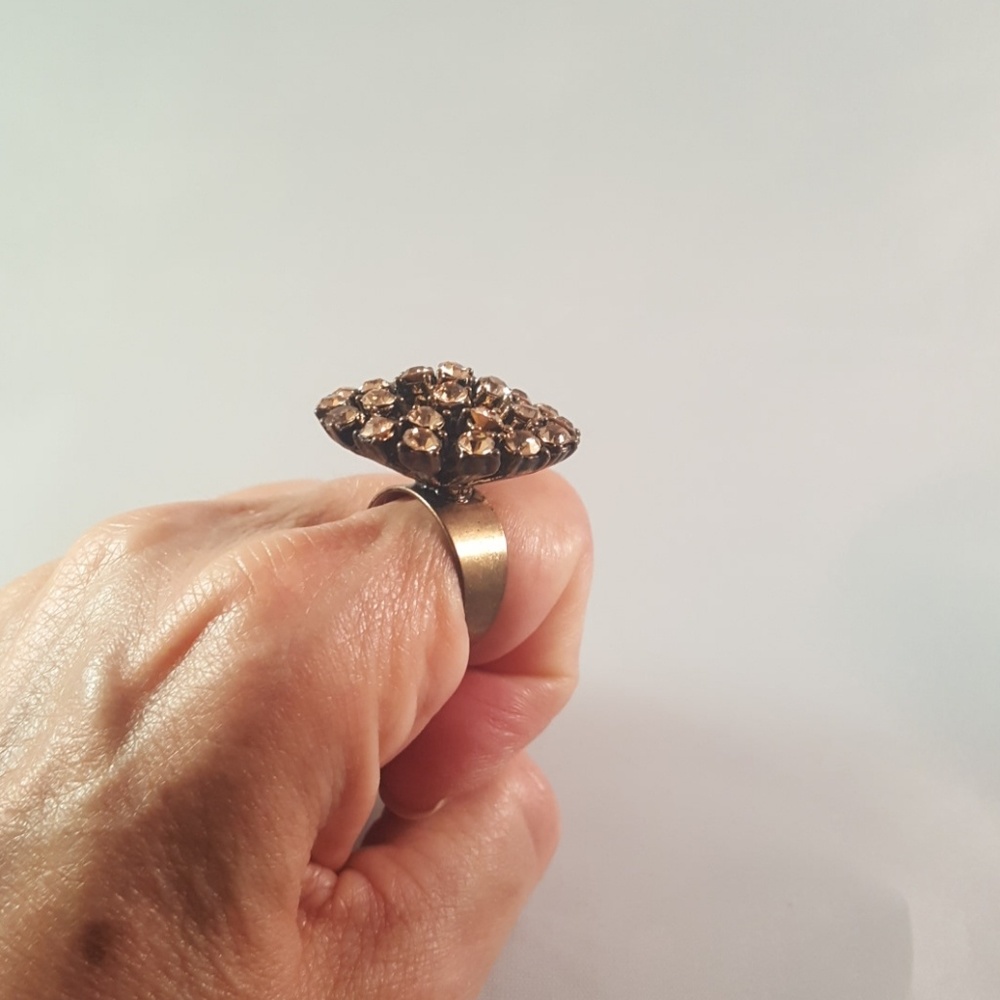 Ring - Picture 3 of 3